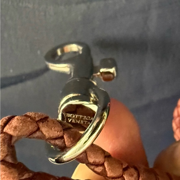 Bottega Veneta Intrecciato Leather Lanyard Key Strap 19” Distressed - Picture 4 of 8